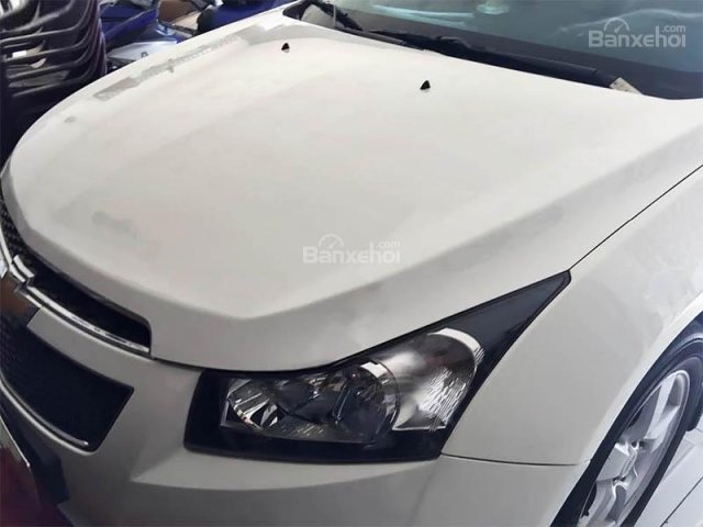 Bán Chevrolet Cruze sản xuất 2010, màu trắng còn mới