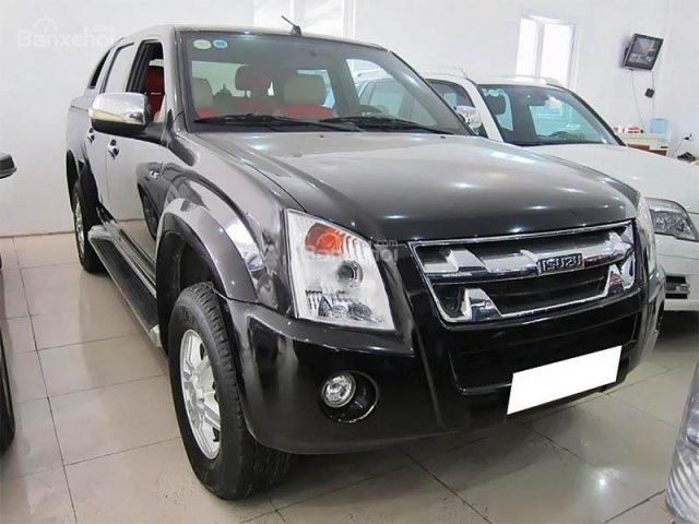 Bán ô tô Isuzu Dmax 3.0AT 4x2 đời 2011, màu đen, nhập khẩu nguyên chiếc chính chủ, giá tốt