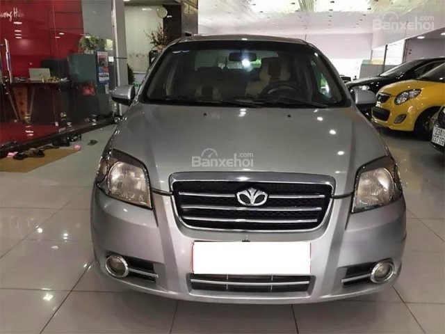 Cần bán xe Daewoo Gentra 2009, màu bạc