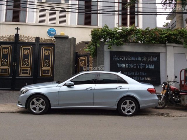 Bán Mercedes E200 giá tốt