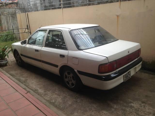 Bán xe cũ Mazda 323 đời 1995, màu trắng