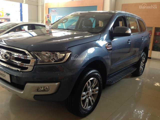 Ford Everest Mới - Giảm 20tr - Tặng ngay: Camera de + Phim 3M + Lót sàn