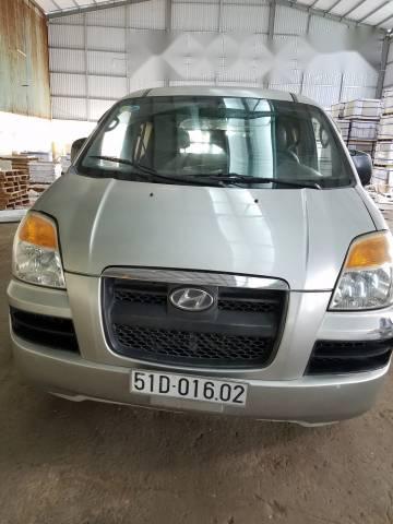 Chính chủ bán xe Hyundai Starex đời 2004, 220tr