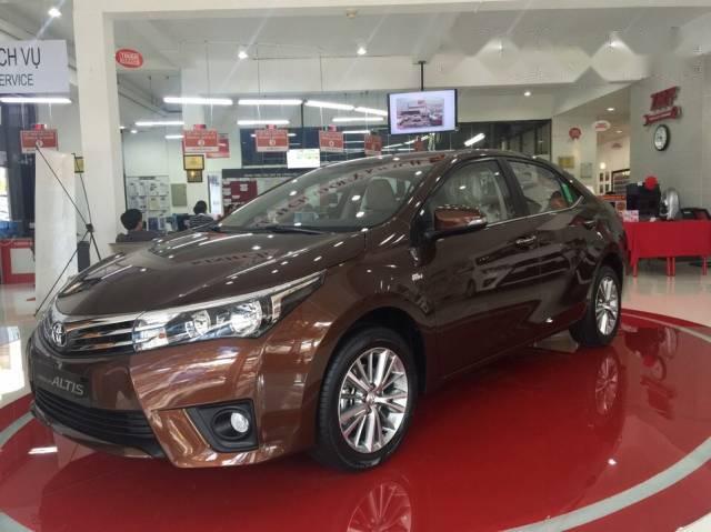 Bán xe Toyota Corolla Altis 2017, số tự động, giá cạnh tranh