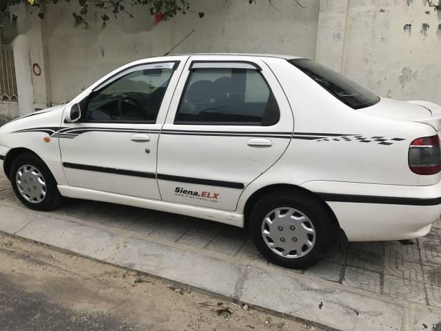 Cần bán lại xe Fiat Siena 1.3 đời 2002, màu trắng giá cạnh tranh