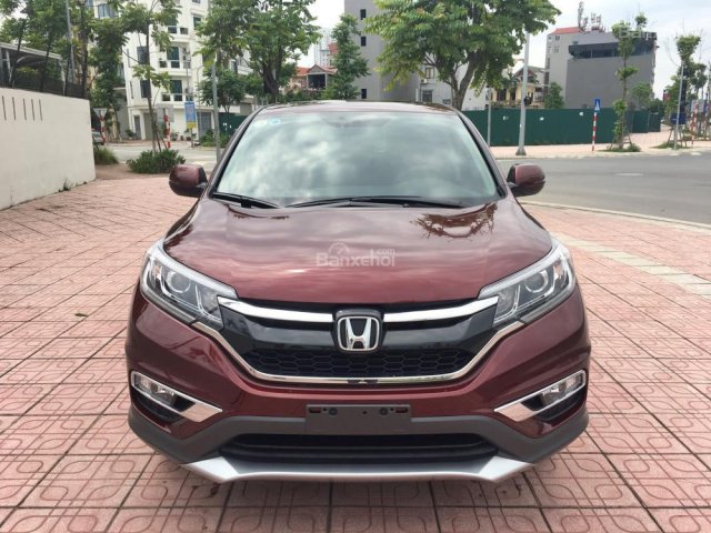 Cần bán Honda CR V 2.4L năm 2017, màu đỏ xe gia đình mới 99%. LH: 0911-128-999