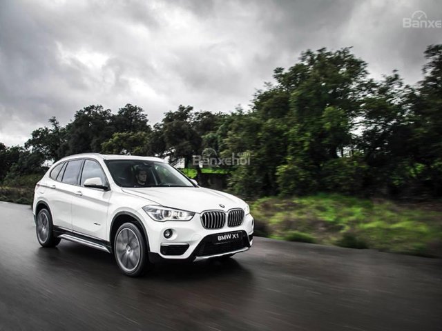 BMW X1 sDrive18i đời 2017, màu trắng, nhập khẩu, ưu đãi hấp dẫn, có xe giao ngay