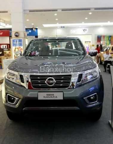 Cần bán Nissan Navara VL năm 2017, màu xám (ghi), nhập khẩu chính hãng, bao lăn bánh