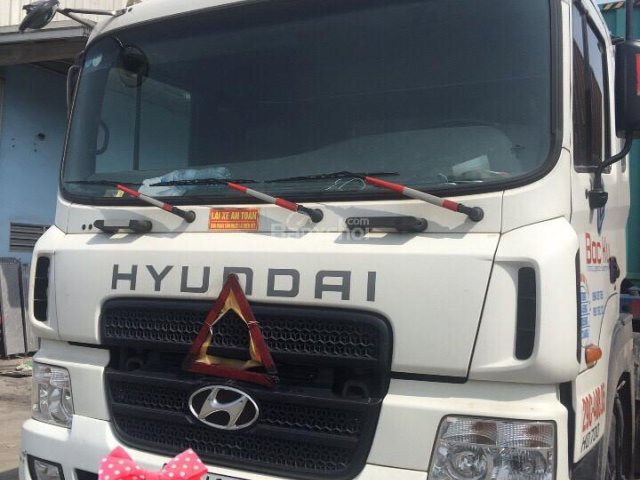 Bán Hyundai HD 700 sản xuất 2015, màu trắng, xe nhập