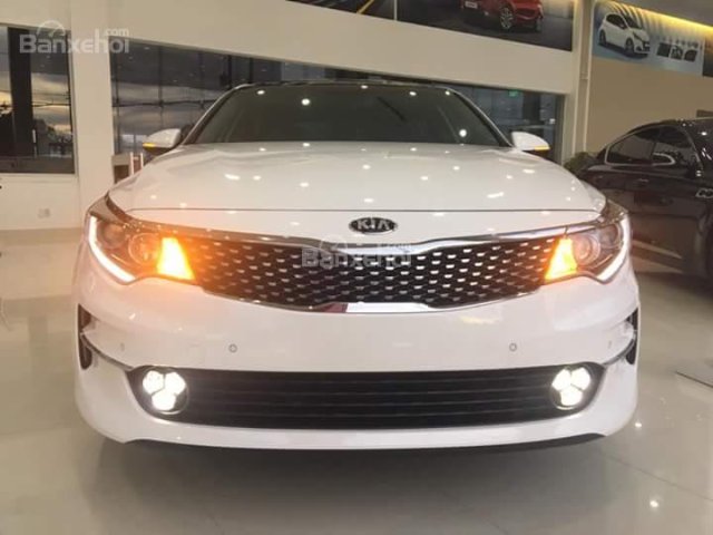 Bán Kia Optima 2.0 ATH đời 2017, giá tốt nhất Cần Thơ và miền Tây