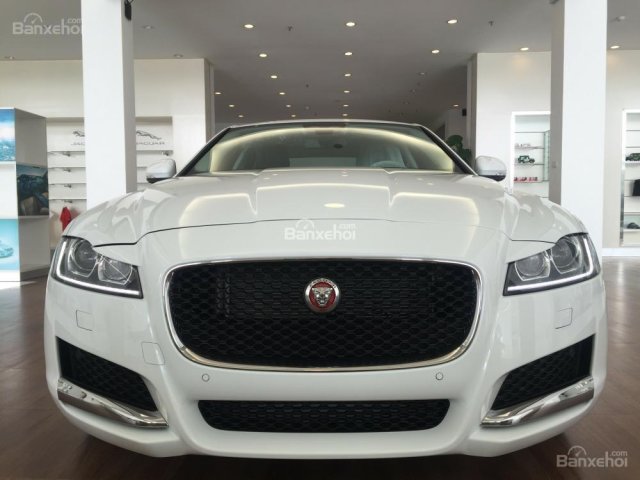 Bán xe Jaguar XF 2017 đủ màu trắng, xanh, đen bảo dưỡng giao xe ngay 0918842662