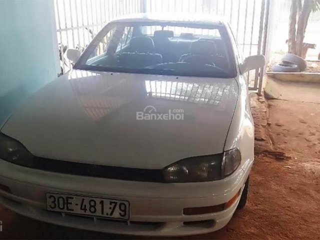 Bán Toyota Camry đời 1992, màu trắng, nhập khẩu chính hãng, giá 175tr