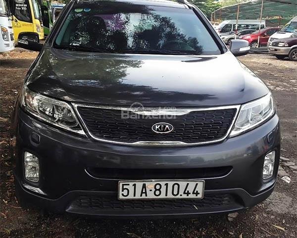 Bán Kia Sorento AT đời 2014, màu xám, 810tr