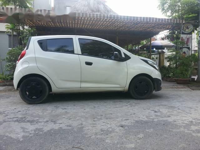 Bán xe cũ Chevrolet Spark sản xuất 2013, màu trắng