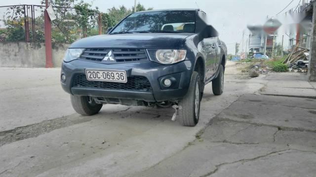 Bán xe cũ Mitsubishi Triton đời 2010 chính chủ, giá chỉ 305 triệu