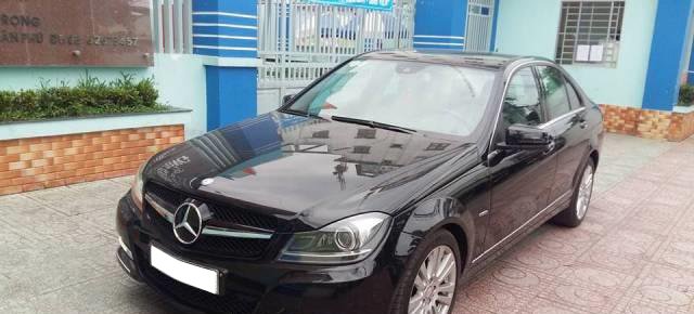 Xe Mercedes Benz C250 2011, màu đen