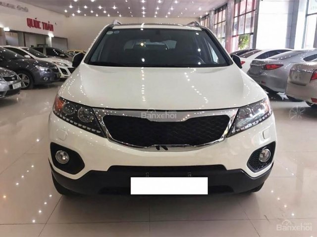 Cần bán xe Kia Sorento 4WD đời 2013, màu trắng số tự động