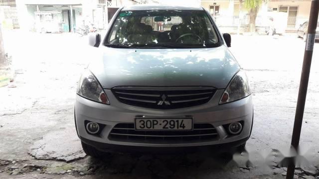 Cần bán Mitsubishi Zinger 2.4MT 2008, đăng ký mới 2009 chính chủ