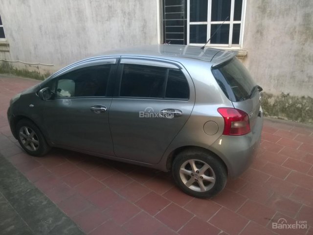 Bán Toyota Yaris 2007, màu xám, nhập khẩu 