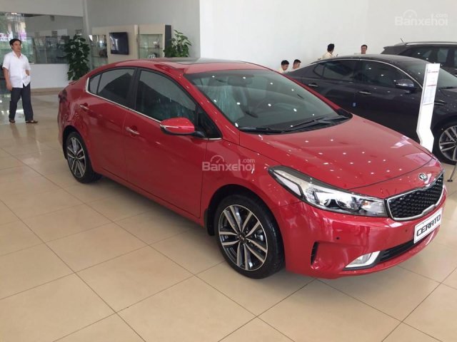 Bán Kia Cerato 1.6 AT Số tự động * Khuyến mại lên tới 40 triệu * Bán trả góp LH 0979.975.900 để được giá tốt