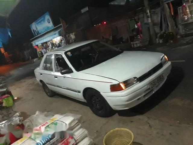 Cần bán xe Mazda 323 đời 1994, vỏ mới thay