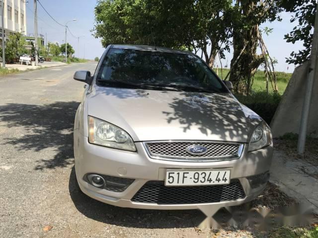 Cần bán gấp Ford Focus đời 2009, giá tốt