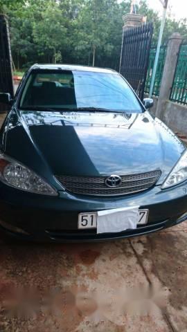 Cần bán xe Toyota Camry năm 2001, màu xanh lam chính chủ