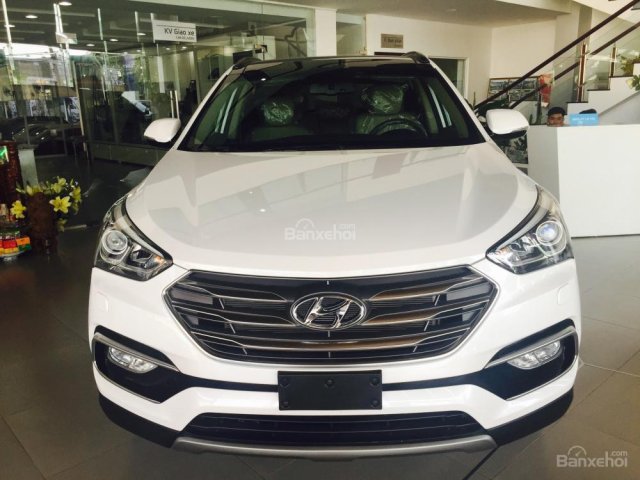 Bán Hyundai Santa Fe 2018, màu trắng