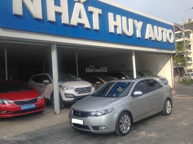 Bán xe Kia Cerato đời 2011, màu bạc, nhập khẩu, màu bạc, giao xe nhanh