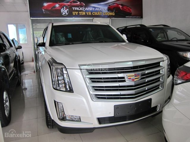 Cần bán xe Cadillac Escalade ESV sản xuất 2016, màu trắng