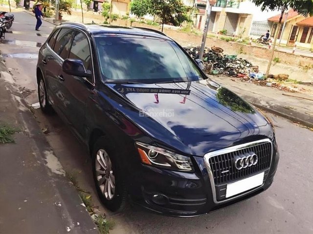 Bán Audi Q5 năm 2010, màu xanh lam, nhập khẩu chính hãng