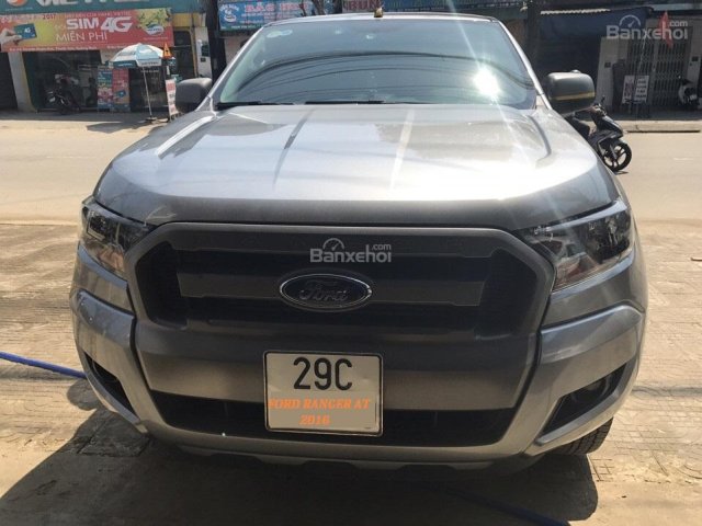 Chính chủ cần bán Ford Ranger đời 2016 AT, màu bạc, nhập khẩu chính hãng, giá chỉ 625 triệu