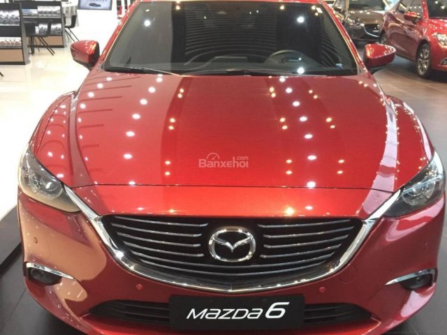 Bán ô tô Mazda 6 2.0 năm 2017, màu đỏ