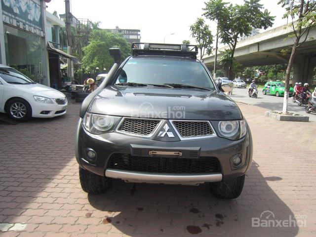 Bán ô tô Mitsubishi Triton đời 2014, màu xám (ghi), nhập khẩu chính hãng, hỗ trợ trả góp 80%