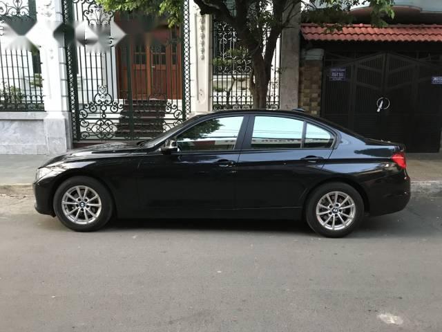 Cần bán xe BMW 3 Series 320I đời 2013, 950tr