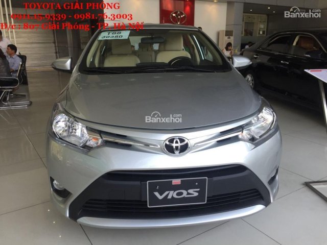 Cần bán xe Toyota Vios 1.5E MT đời 2017, màu bạc khuyến mãi hấp dẫn giao xe ngay trả góp 90%