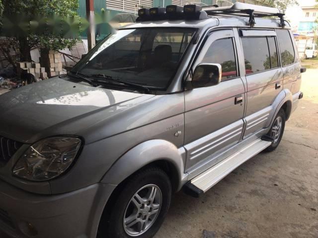 Cần bán gấp Mitsubishi Jolie đời 2005, màu bạc, giá 215tr