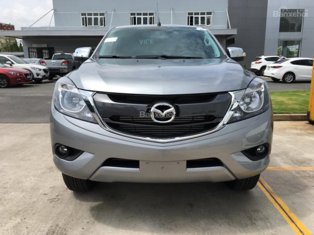 Bán xe Mazda BT 50 số sàn giá 680tr, chỉ cần đưa trước 200Tr là có xe tại Bình Dương