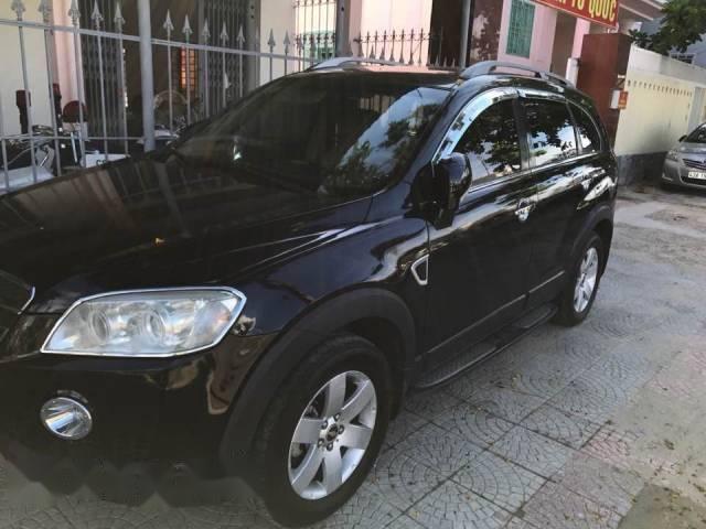 Gia đình công chức cần bán Chevrolet Captiva đời 2008, màu đen