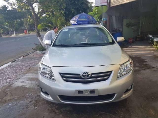 Cần bán Toyota Corolla altis năm 2009, gia đình sử dụng thật kỹ