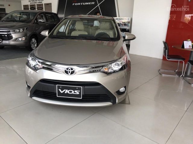 Toyota Cần Thơ - Bán xe Toyota Vios 1.5E MT đời 2017, màu bạc, giá cạnh tranh - LH: 0978666777