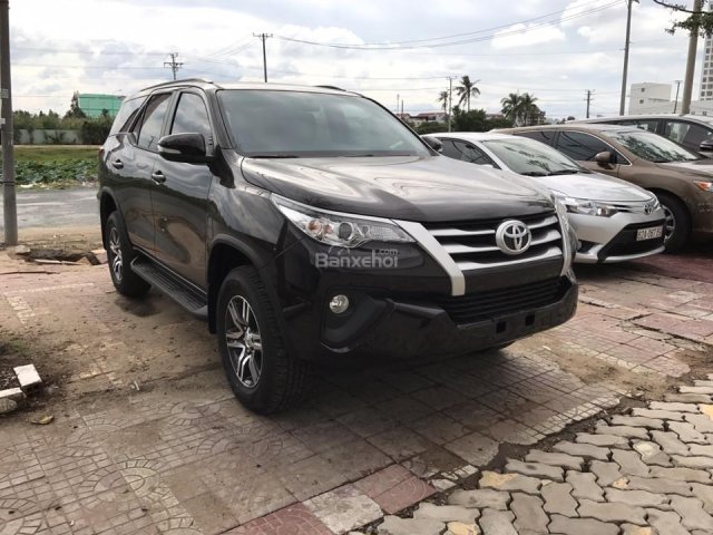 Toyota Cần Thơ - Bán ô tô Toyota Fortuner 2.4G 4x2MT năm 2017, màu nâu, nhập khẩu - LH: 0978666777