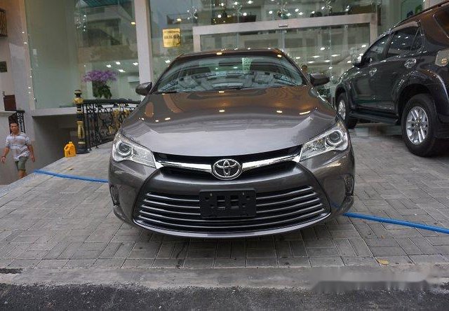 Bán Toyota Camry XLE đời 2015, nhập khẩu