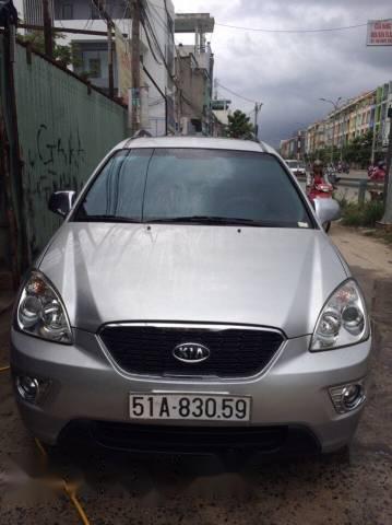 Cần bán gấp Kia Carens năm 2009, màu bạc