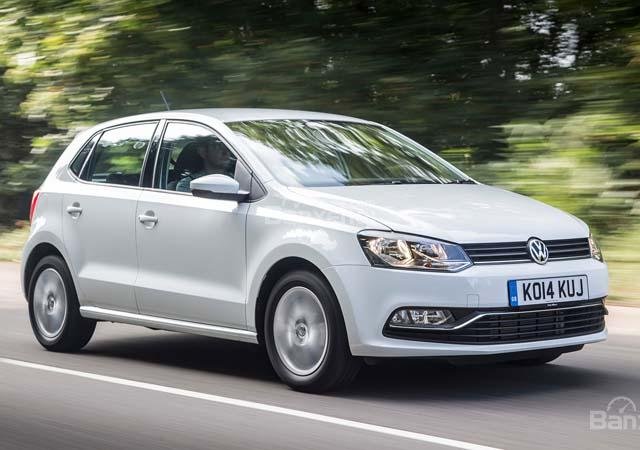 Bán Volkswagen Polo sản xuất 2017, màu trắng, xe nhập giá cạnh tranh