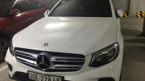 Bán Mercedes 2.0 AT đời 2016, màu trắng, nhập khẩu nguyên chiếc ít sử dụng