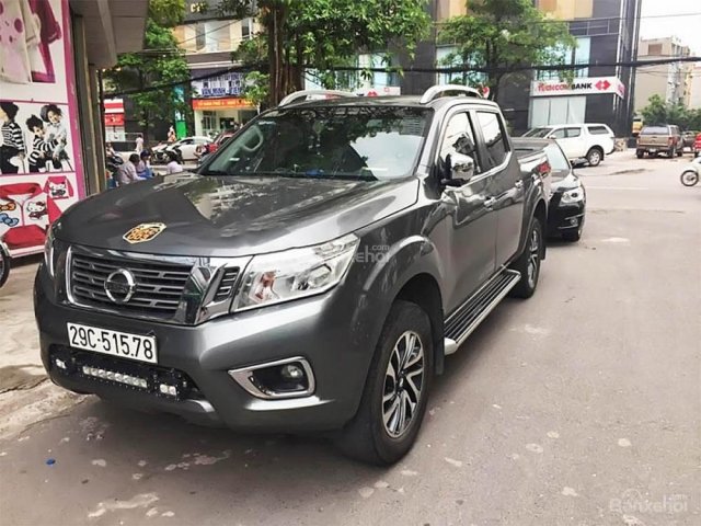 Bán Nissan Navara NP300 VL sản xuất 2015, màu xám, xe nhập số tự động, 645 triệu