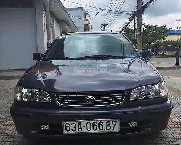 Cần bán Toyota Corolla 1.6 đời 1998, màu xám chính chủ