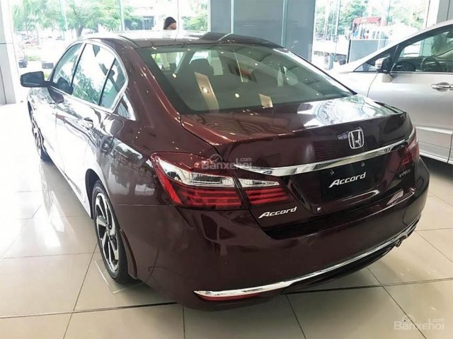 Bán Honda Accord 2.4AT đời 2017, màu đỏ, xe nhập