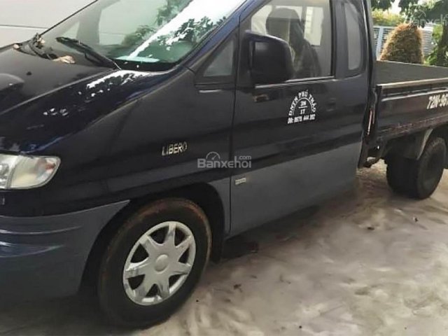 Bán Hyundai Libero đời 2005, màu đen, nhập khẩu chính hãng số sàn, giá tốt